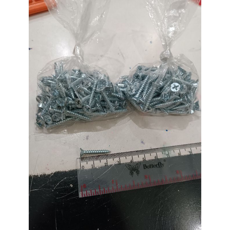 Baut Kalsi Putih 2,5cm / Baut GRC