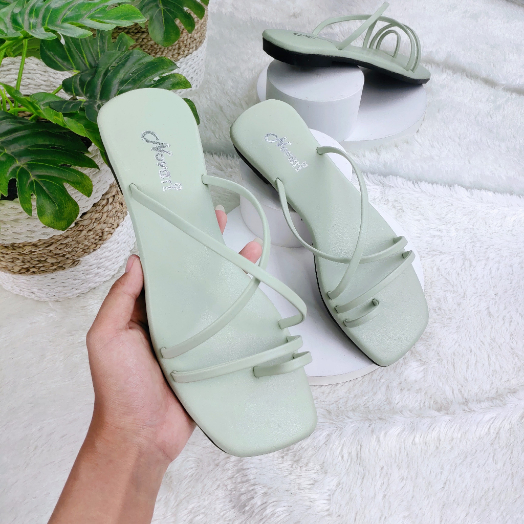 Sandal Teplek Wanita S06