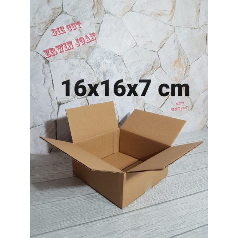

Kardus / Box / 16x16x7 cm / Karton packing polos baru ST