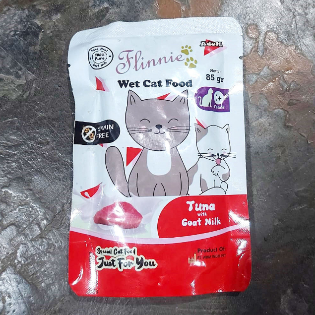 MAKANAN KUCING KITTEN ADULT FLINNIE POUCH 85 GR