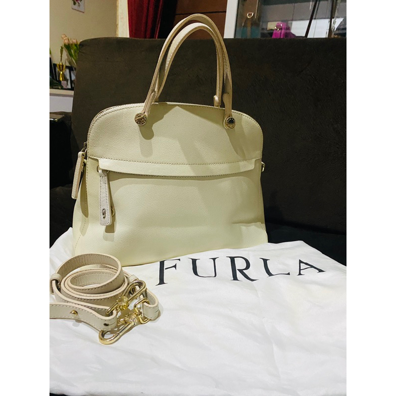 Furla dome Piper Medium