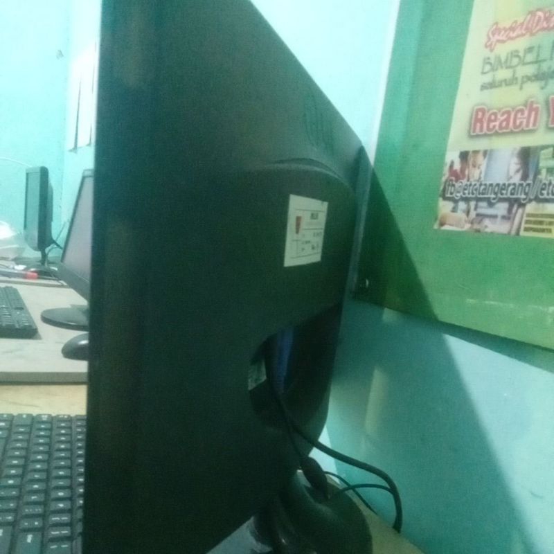 monitor lg 19" wide