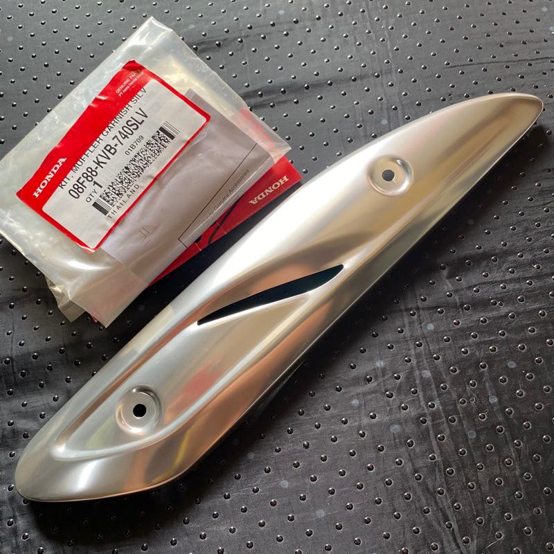 GARNISH MUFFLER KNALPOT HONDA VARIO KARBU VARIO TECHNO KARBU SILVER