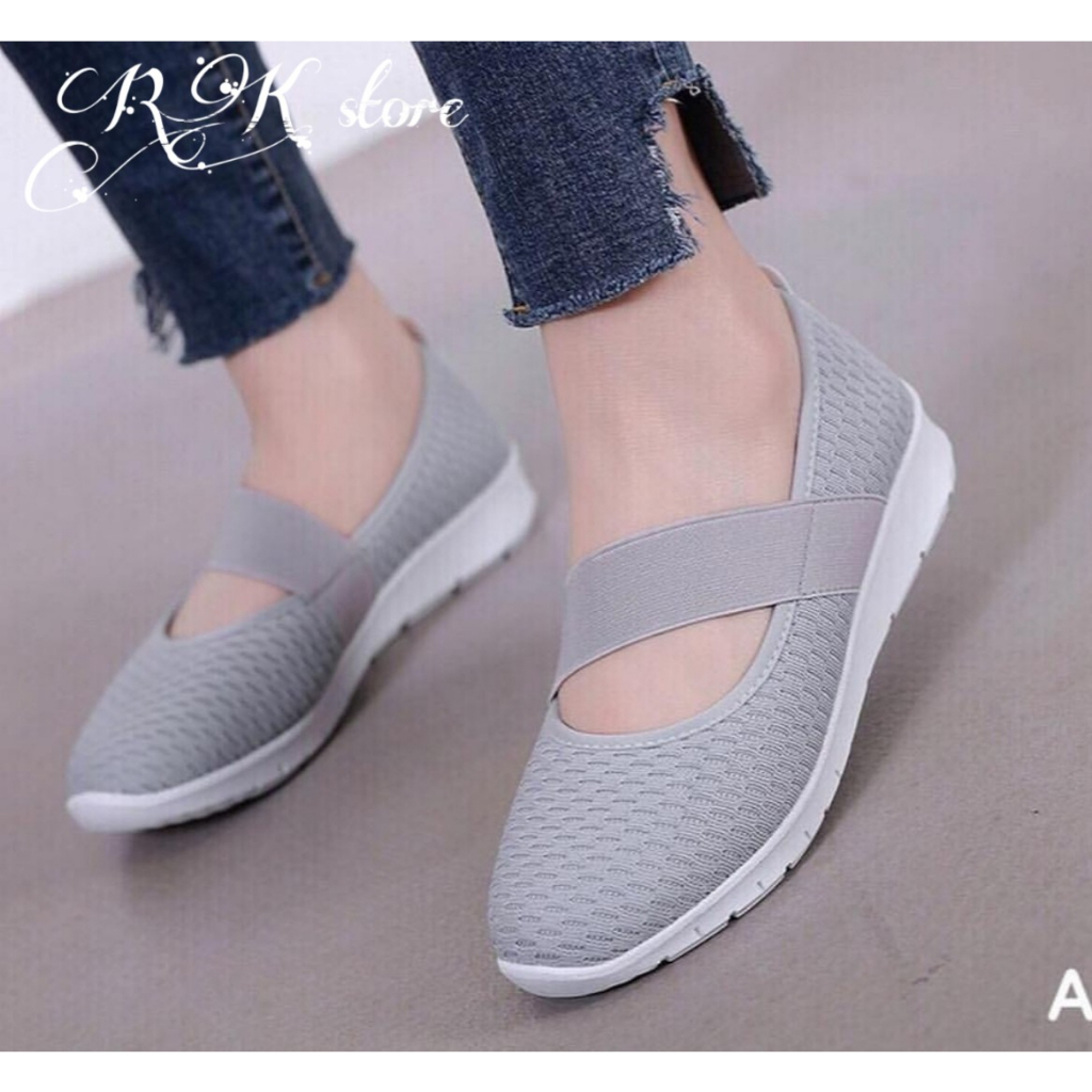 Sepatu Perempuan Slip On Termurah Casual Trendy kekinian sepatu Wanita karet Fashion