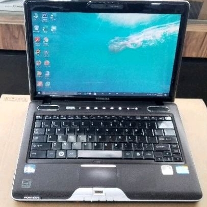 LAPTOP SECOND TOSHIBA CORE I3 RAM 4 GB  GENERASI BARU ZOOM WIFI WEBCAM SIAP PAKAI