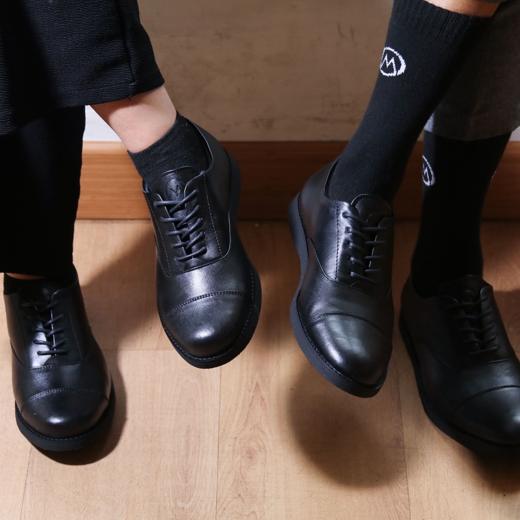 Sepatu Pantofel Pria Kerja Oxford Kulit Asli Fomal Kantor Shoes Loafers Fantofel Cowok Laki laki Sepatu Kerja Resmi Kondangan Ori Monday Oxford Full Black GL