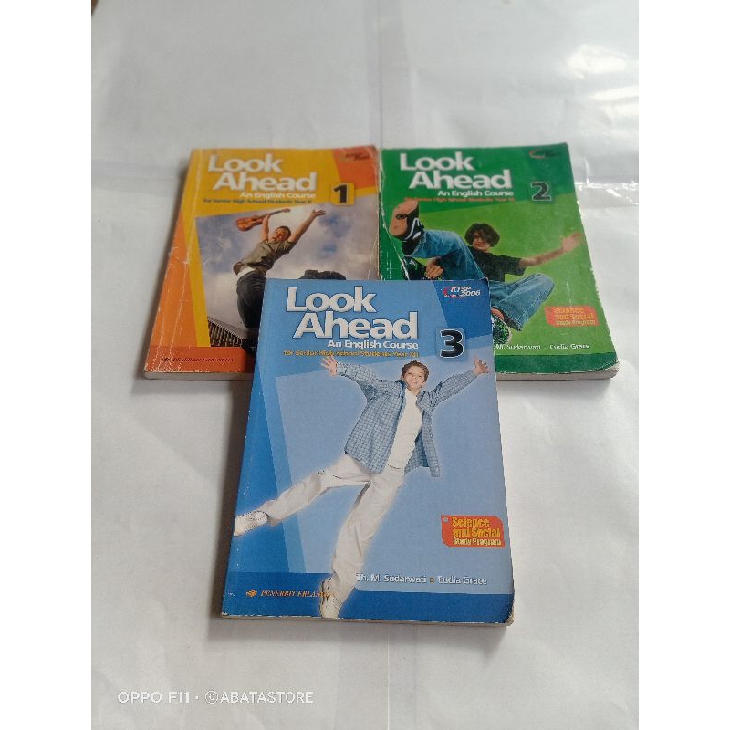 BUKU BAHASA INGGRIS LOOK AHEAD SMA KLS X XI XII KTSP TH M SUDARWATI