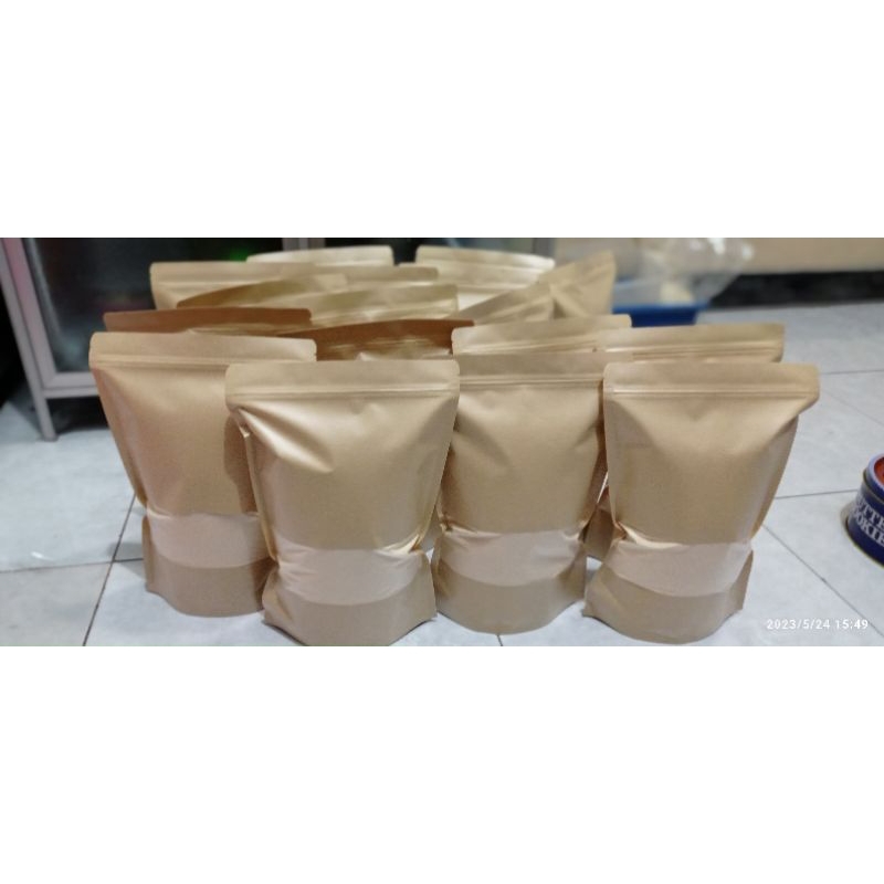 PAKAN BUBUR BURUNG ANAKAN COCOK UNTUK ANAKAN LOVEBIRD FALK PARKIT KAKATUA KEMASAN 1000 GRAM