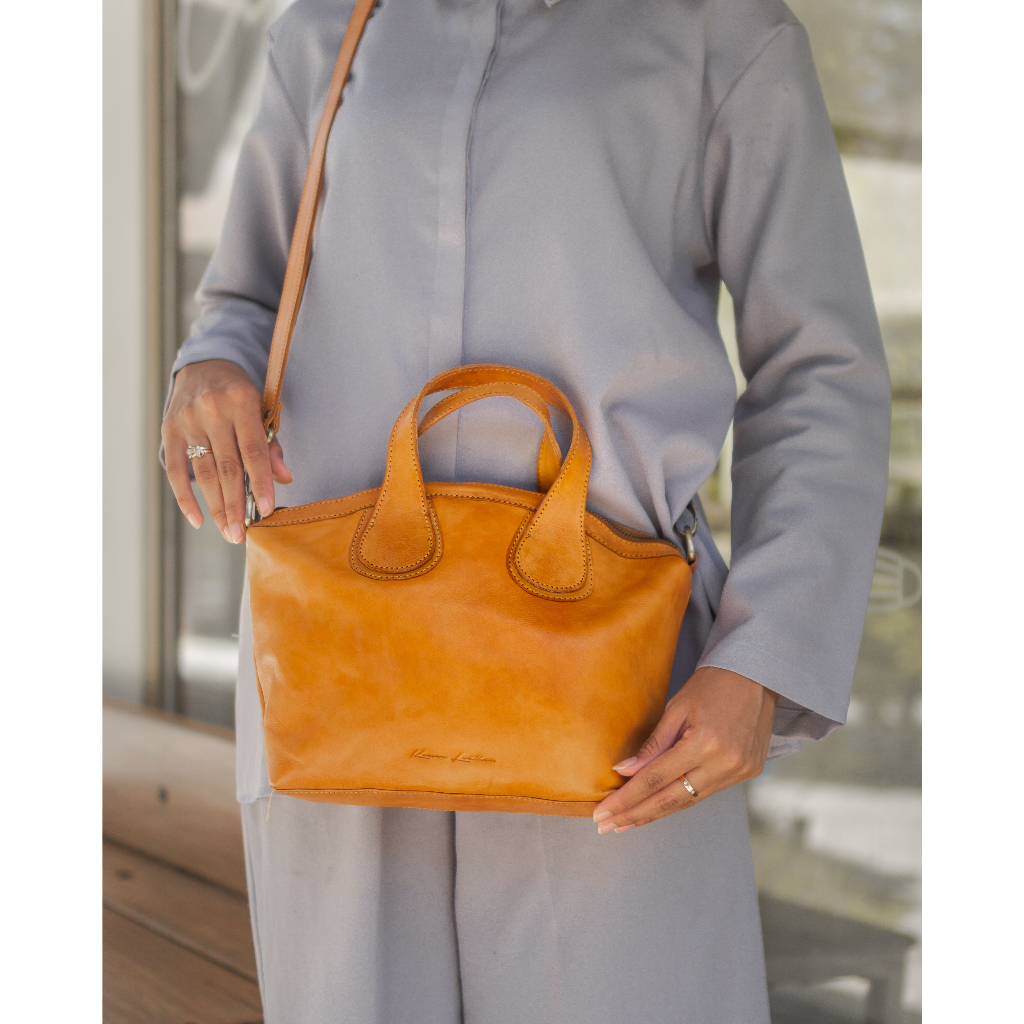 Kenes Leather Tas Selempang Wanita Sling Bag &amp; Hand Bag Kulit Asli GVNC Nabati