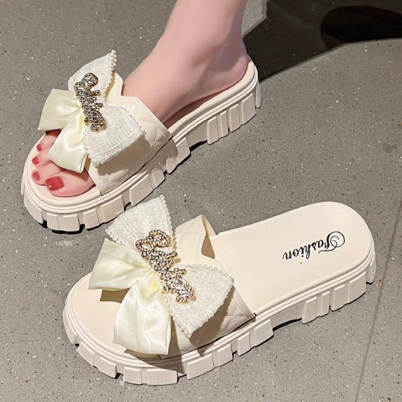 TG1723 Sandal Wanita  Model Wedges Fashion Motif Pita Kotak