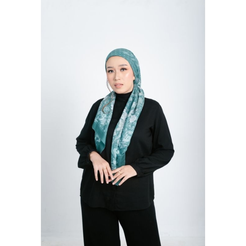 Hijab Segiempat Printing Voal Premium Lasercut Motif Ederra Mono By Zenobia Scarves