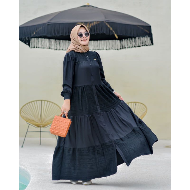 Namira dress by Balqis