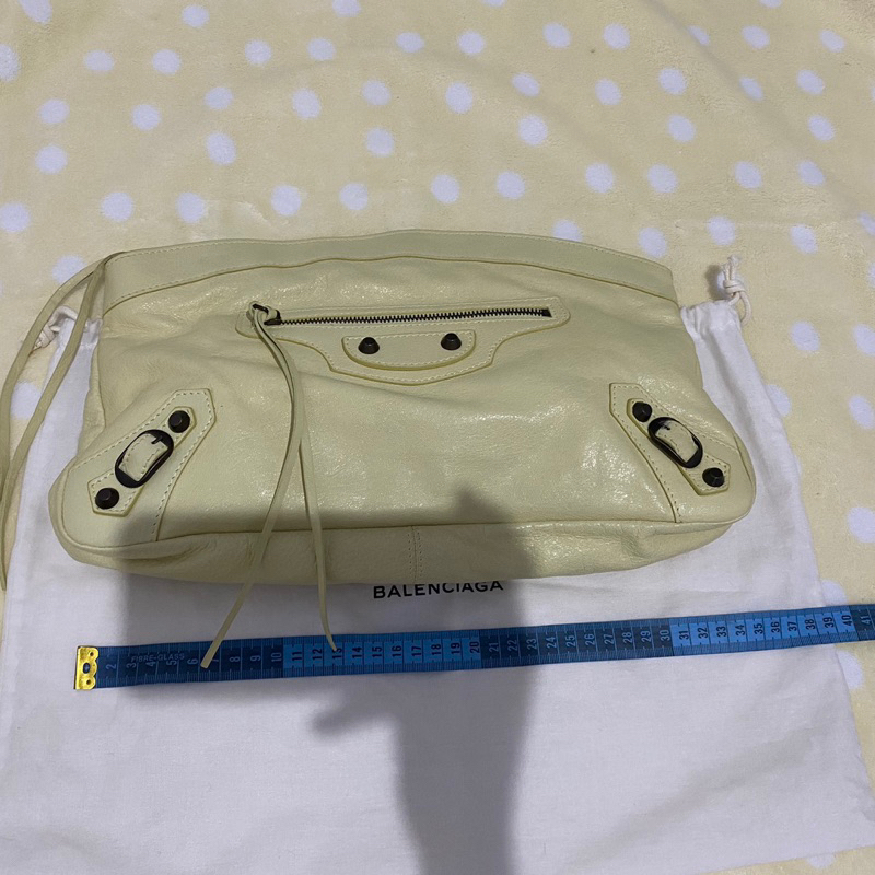 preloved balenciaga clutch original
