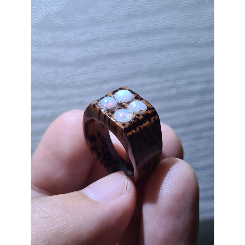 Batu Kalimaya Susu Banten Ring Kayu Kelapa Asli Maja KS10