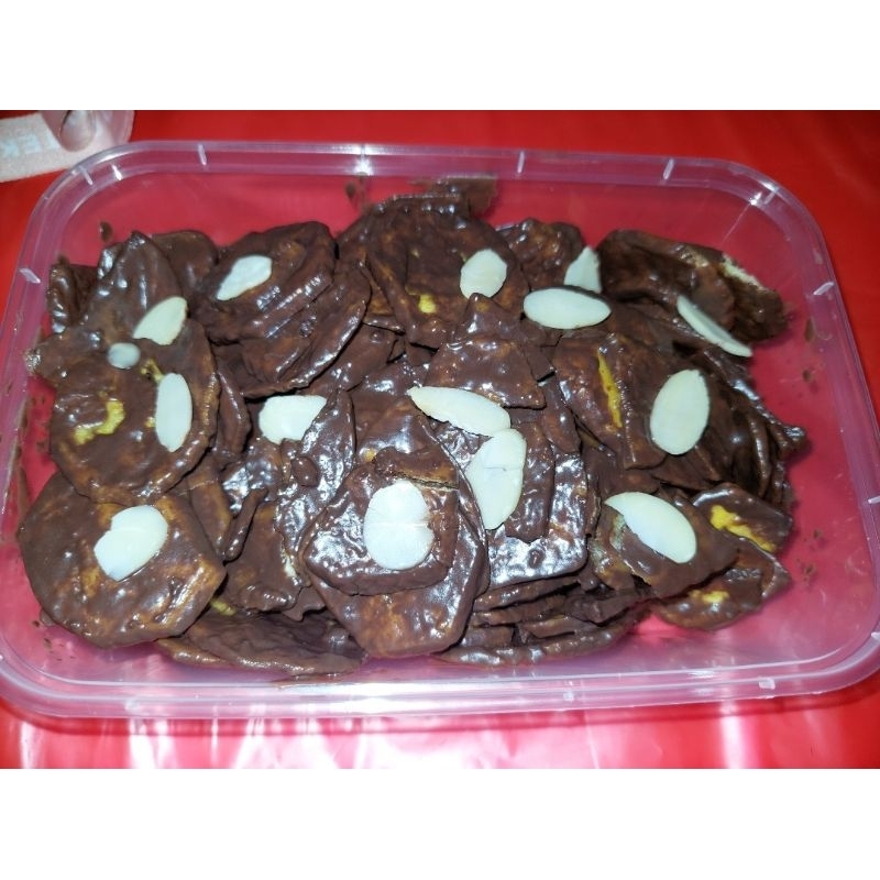 

keripik pisang cokelat melted 220gram