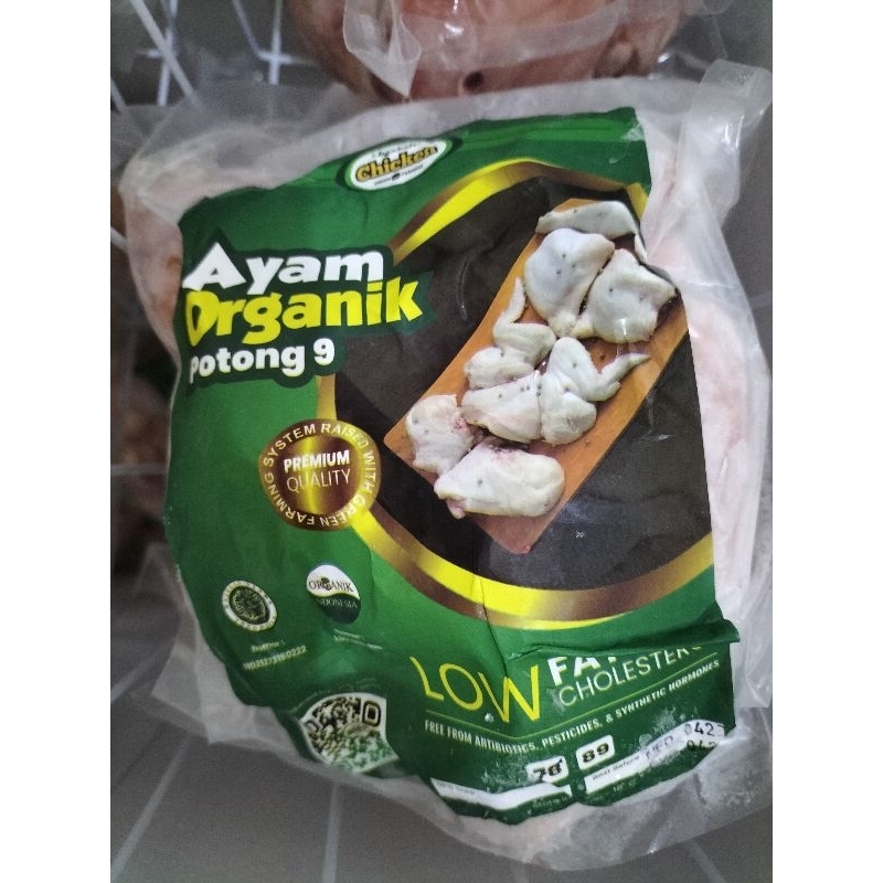

Ayam organik Berkah Chicken potong 9 berat 800gr-900gr