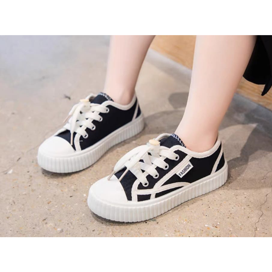 Sepatu Sneakers Anak Perempuan Fashion AS185