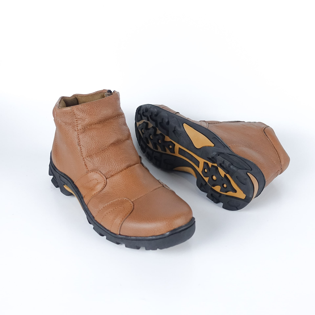 Sepatu Boots Pria Kulit Asli Virale  - Sepatu Safety - Sepatu Boots Pria Casual STG 021 Coklat