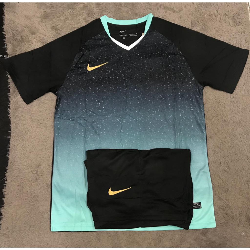 FULL SET BAJU FUTSAL SEPAK BOLA HITAM LIST KERAH TOSCA IMPORT GO