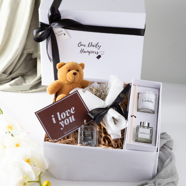 

Hampers Birthday / Hampers For Boyfriend / Girlfriend / Kado ulang tahun