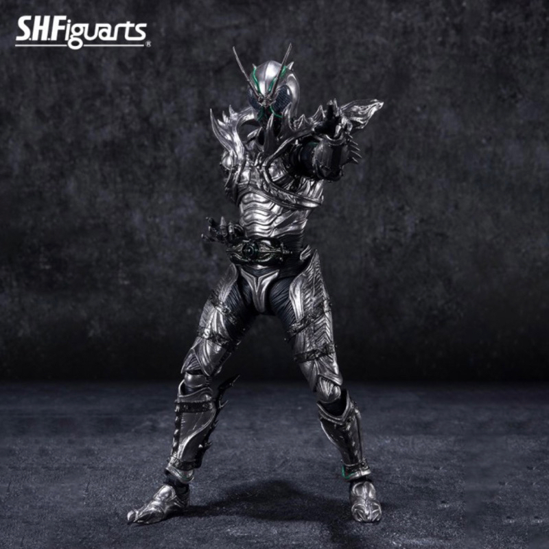 SHF Kamen Rider Shadowmoon Black Sun Version