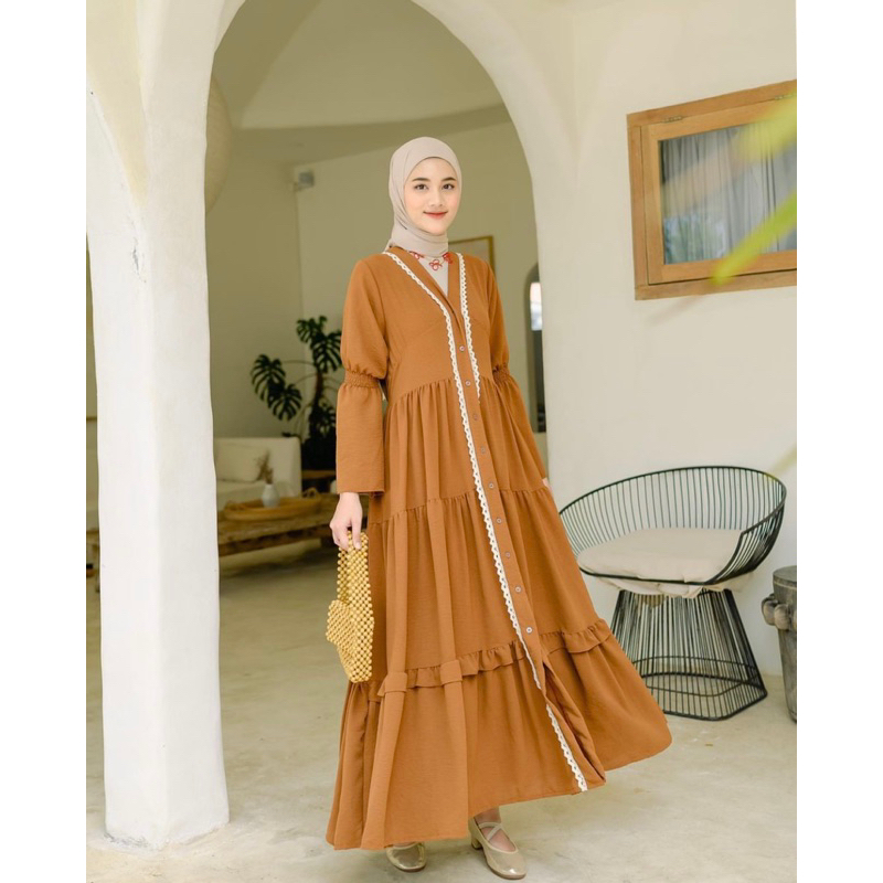 Preloved Arsha dress by Haidee Orlin