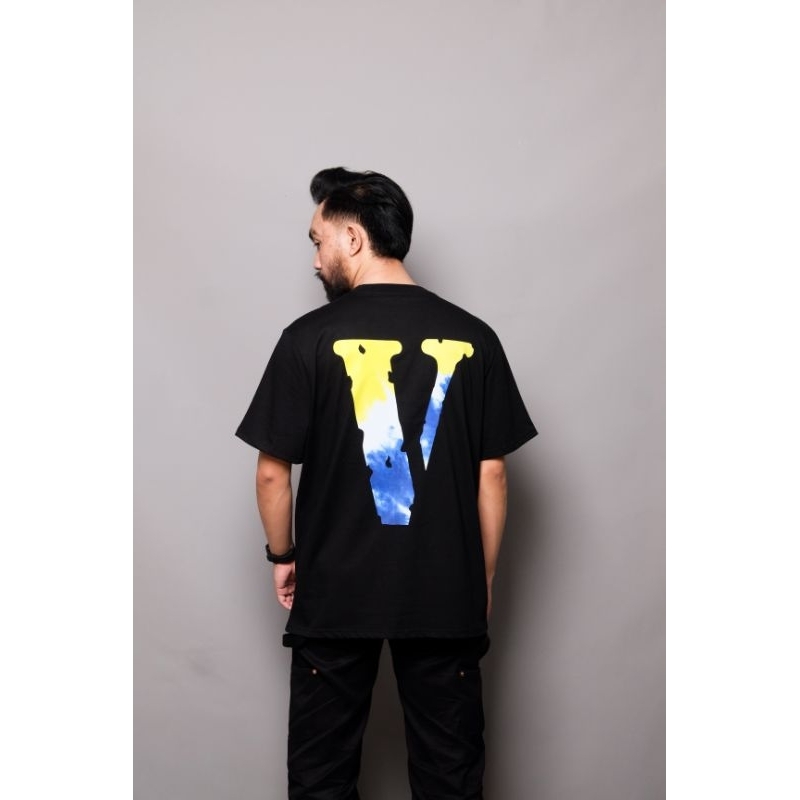 VLONE FONT GRADATION TEE