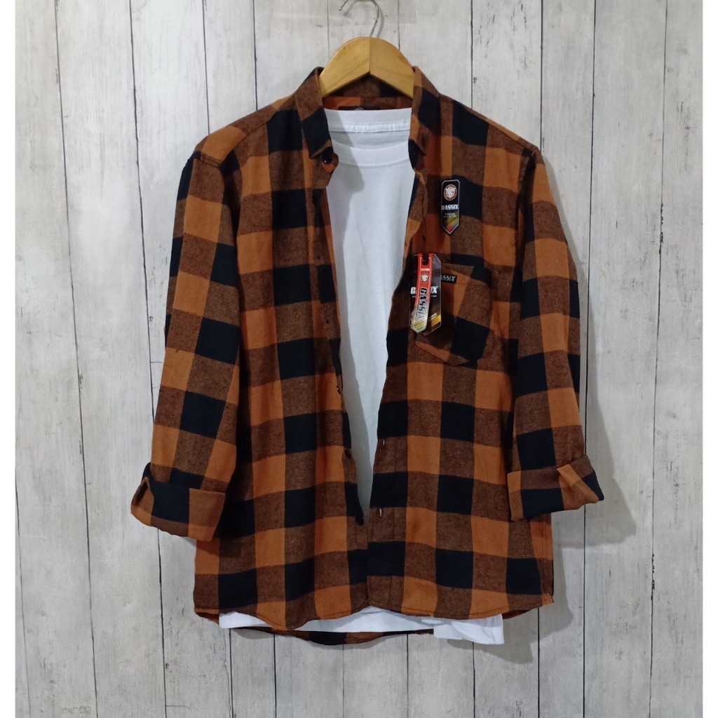 kemeja lengan panjang pria motif garis / kemeja lengan panjang pria flanel / kemeja pria lengan panjang