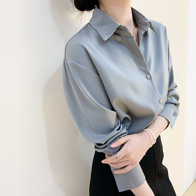 【Moon Blush】Korean Solid Button Import Halus Lembut Satin Shirt 7053(S/M/L)