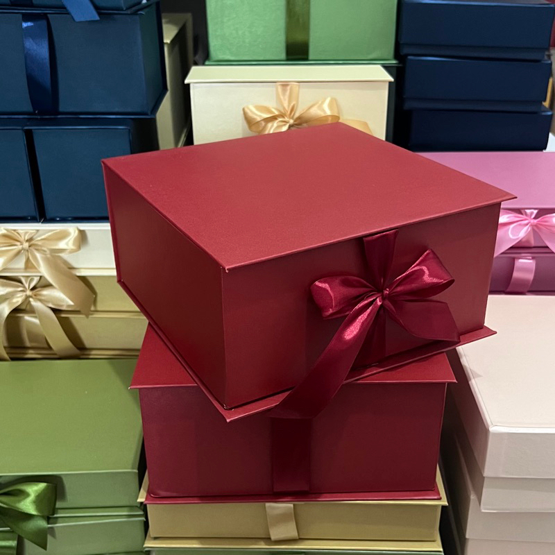 

Hard Box uk.20x20x10 Polos Model Pita kotak Box Hampers Box Hadiah Box Gift Hardbox kotak kado box