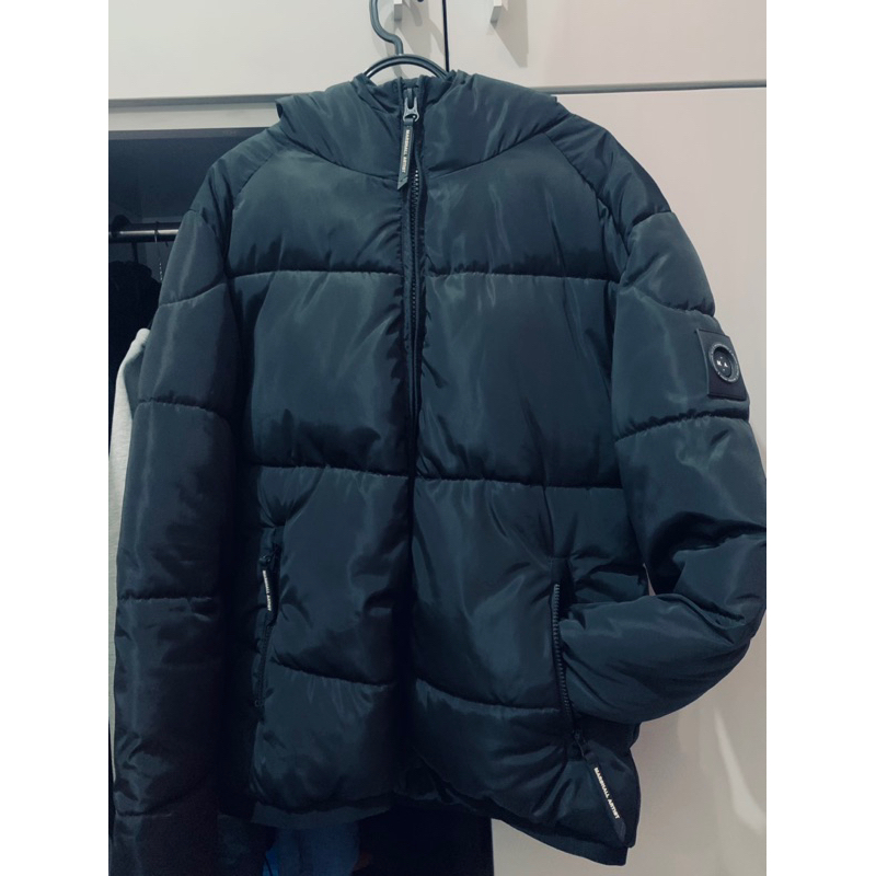 puffer marshal artist