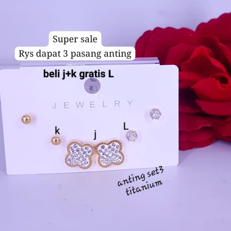 Anting mewah titanium asli beli 2 gratis 1 ,lokal bukan import, awet,tahan lama ,tidak luntur