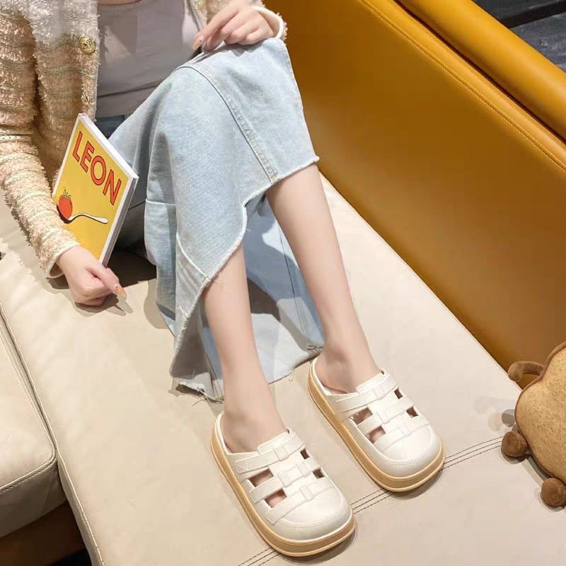 GROSIRTAS TG1692 Sandal Slop Wanita Import Sandal Tulang Selop Bulat Fashion Kekinian