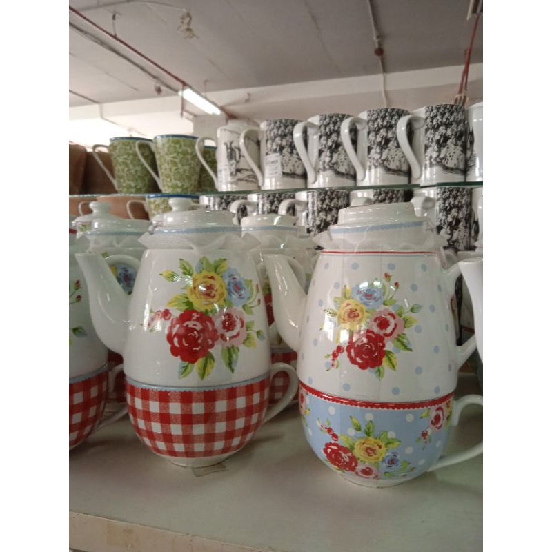 Tea set (1 teko + 1 cangkir) Sango