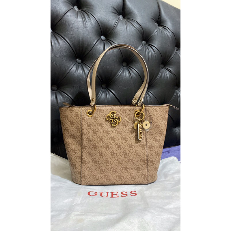 GUESS NOELLE SMALL NOEL TOTE PAKUWON MALL