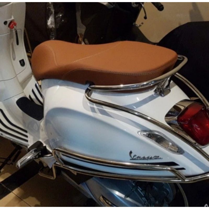 Aksesoris vespa matic primavera sprint crashbar chrome model original