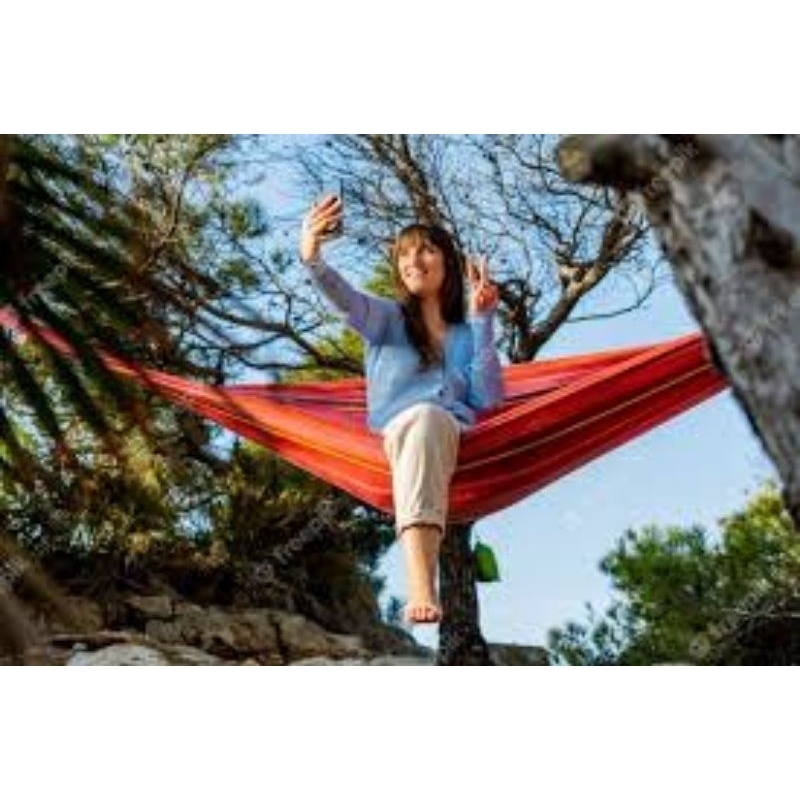Jumbo hammock 4 meter bb maks 200kg. kuat. berkualitas. murah. cod makassar. outdoor. eiger. rei. al
