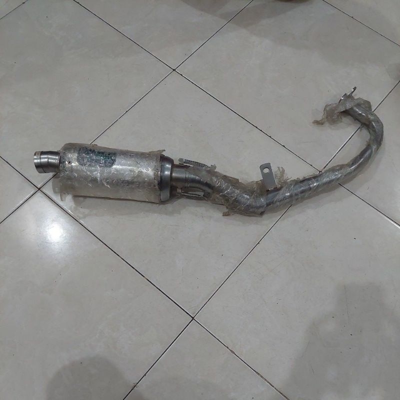 Knalpot Racing Beat Fi