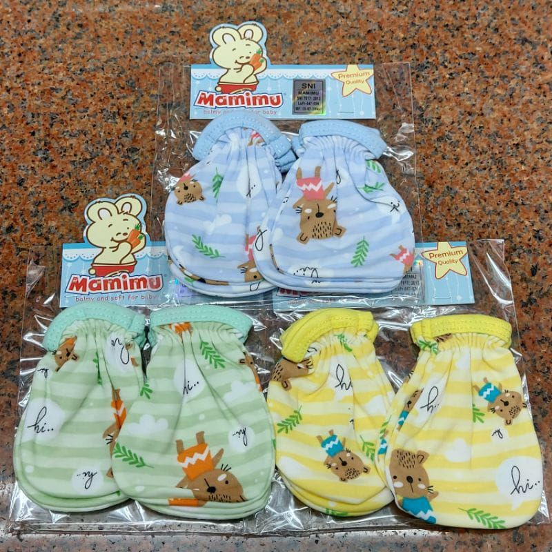 Set Sarung Tangan + Sarung kaki dari mamimu dengan motif yang lucu danbahan halus