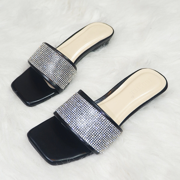 Zela Sandal Wanita Sandal Flat Wanita Jolli