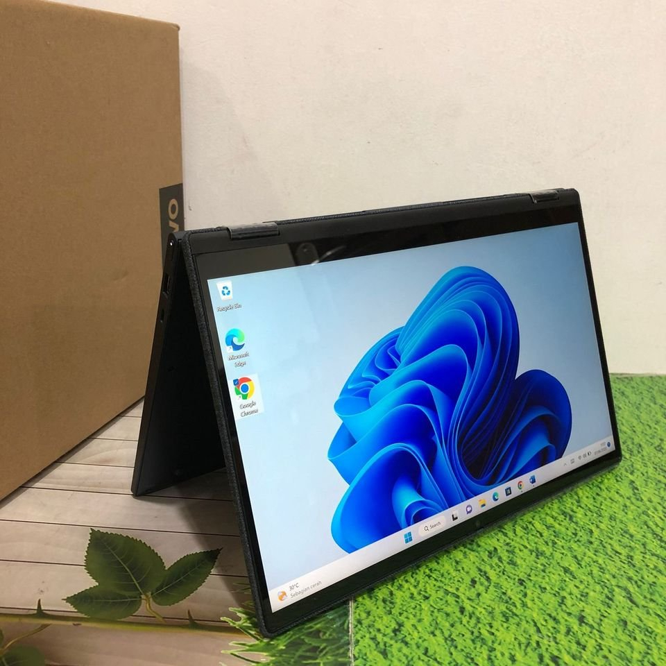 Laptop Lenovo Yoga 6 Ryzen 7 RAM 16GB SSD 512GB Layar Sentuh IPS FHD Convertible 360 Like New