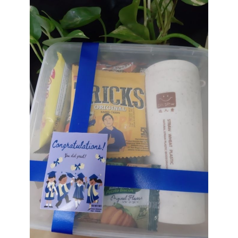 

Mini Gift Snack in Box | hampers | ultah | seminar | wisuda | baby shower | thank you