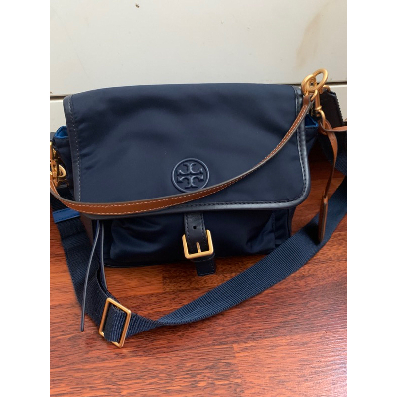 PRELOVED tas Tory Burchhh TB Perry Nylon Navy size 22