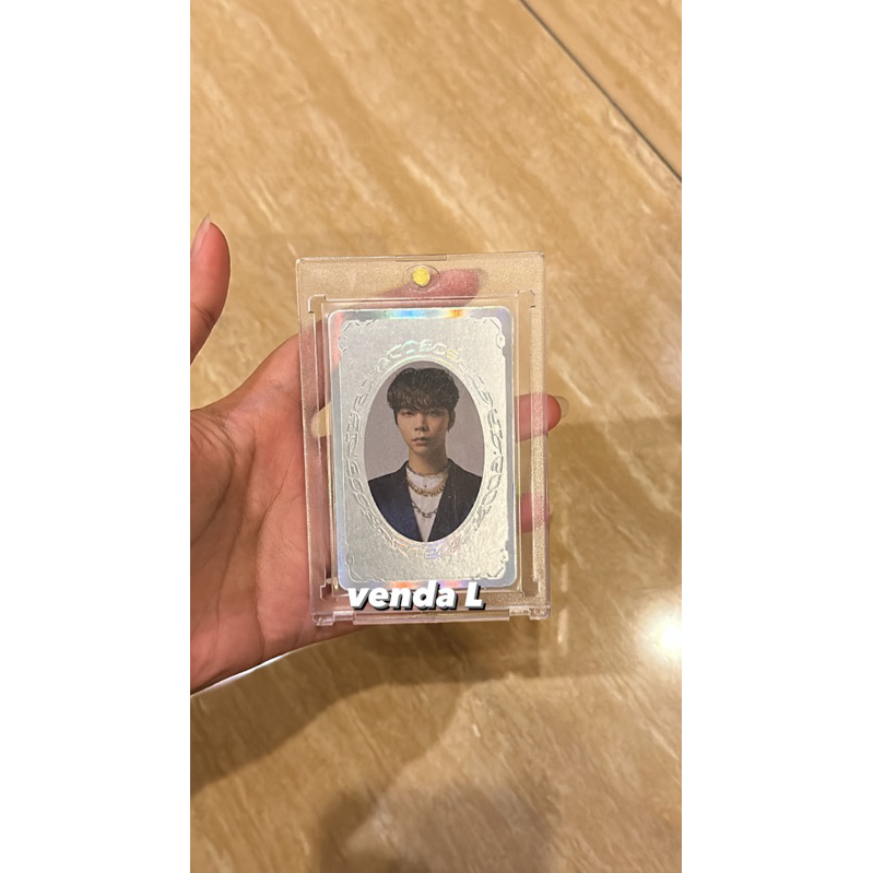 photocard SYB johnny