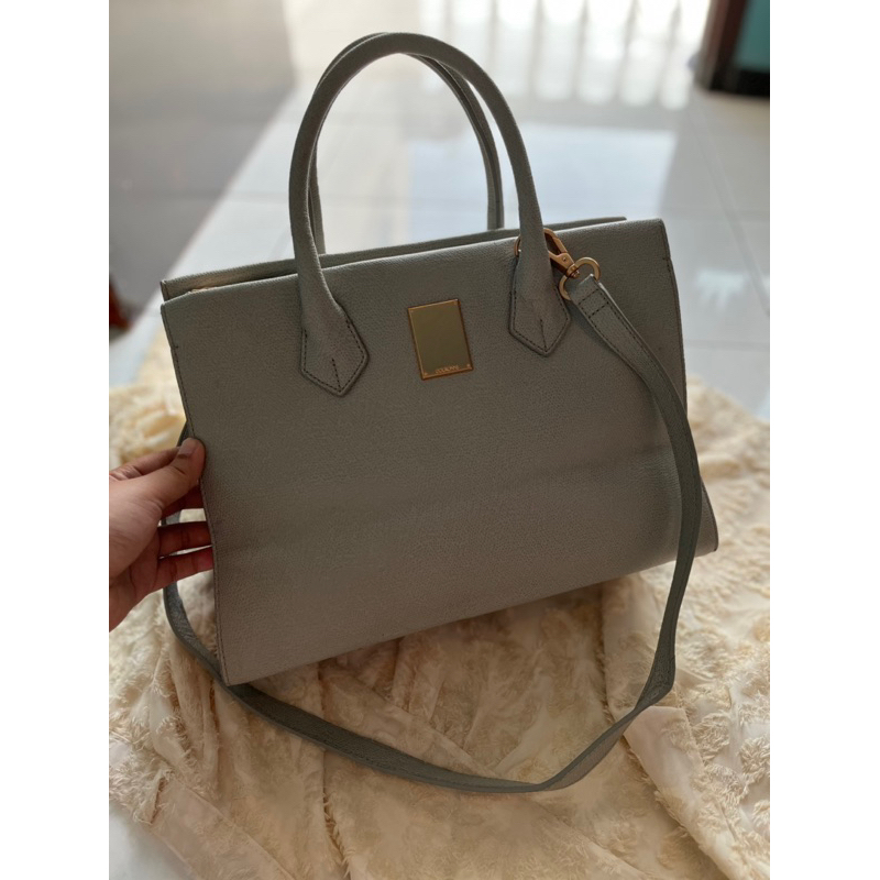 SALE couronne korun preloved korun kulit asli