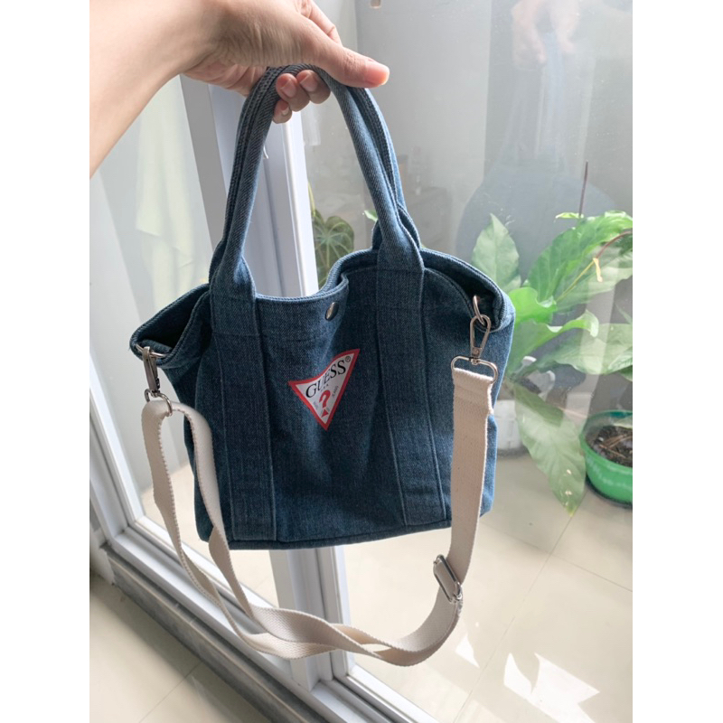 Preloved Tas Guess Jeans