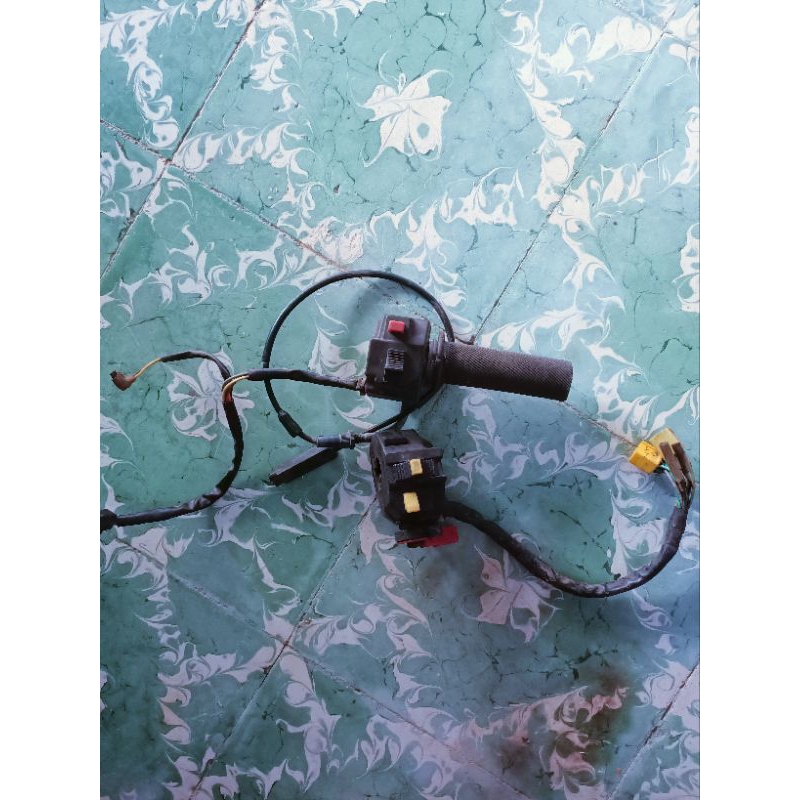 holder kanan kiri satria 2tak