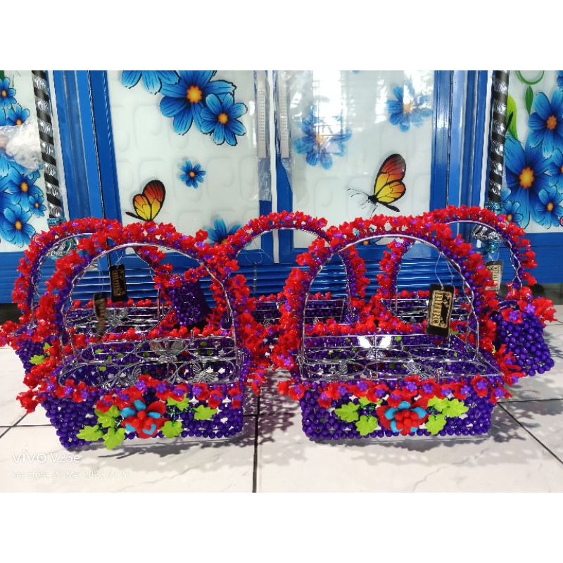 KERANJANG AQUA ISI 6 MOTE ISI