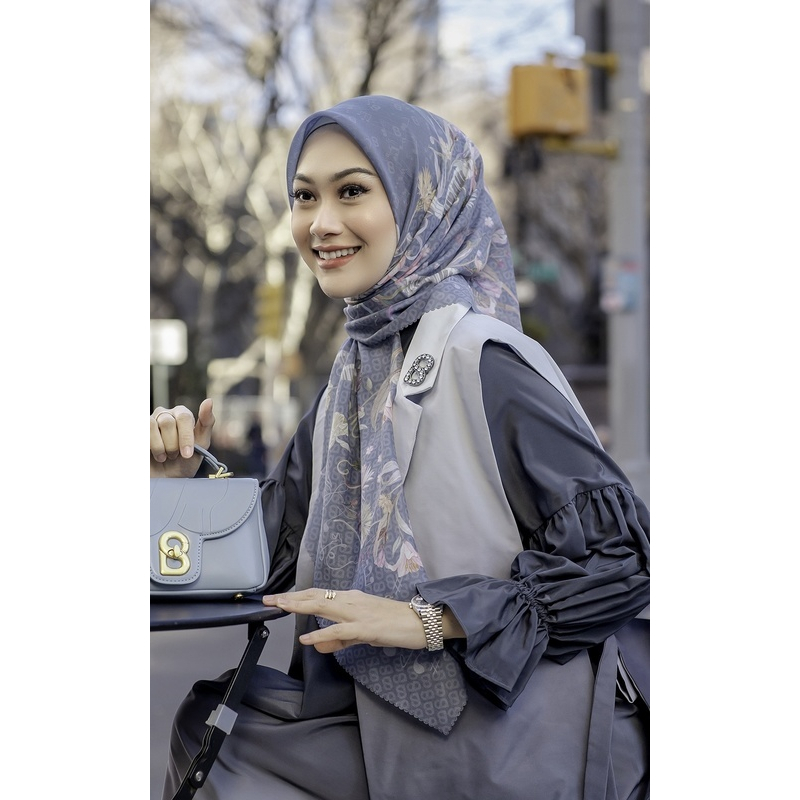 BUTTONSCARVES X COLLABORATORS - Nada 2 Voile Square - Flute / Hijab Segi Empat