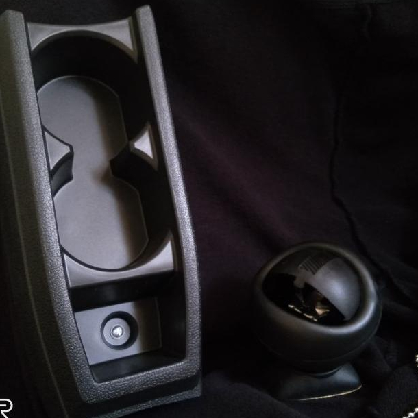 Aksesoris Mobil Calya Console Box Tempat Botol Sigra Organizer